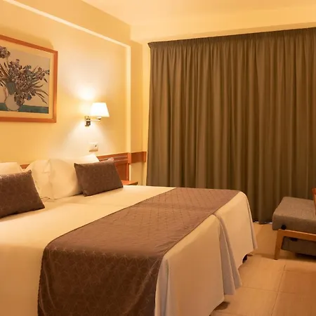 Htop Pineda Palace 4sup - Adults Recommended #htopbliss Pineda de Mar